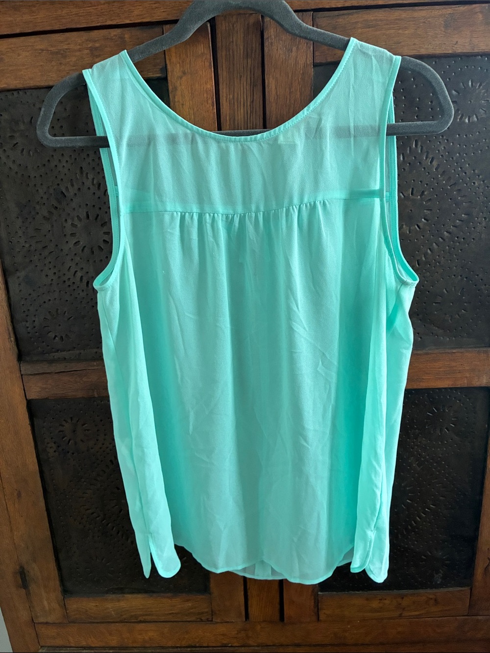 LOFT Light Aqua Sleeveless Scoop Neck Tank